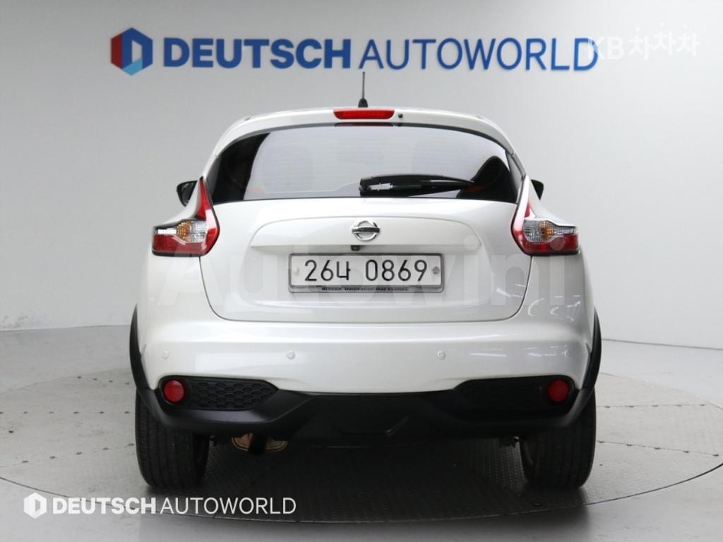 2015 NISSAN JUKE 1.6 SV - 4