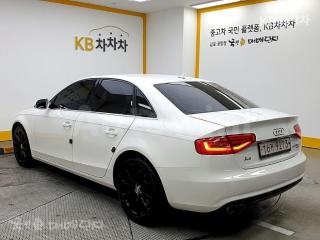 WAUZZZ8K7DA254583 2013 AUDI A4 2.0 TDI QUATTRO다이내믹(13년~)-3