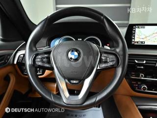 2018 BMW 5 SERIES 520D F10(10~16년) - 13
