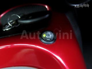 2014 NISSAN JUKE 1.6 SV - 14
