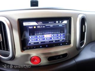 2011 NISSAN CUBE 1.8 SL CVT - 13