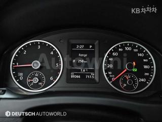 2016 VOLKSWAGEN TIGUAN 2.0 TDI PREMIUM 5N - 8
