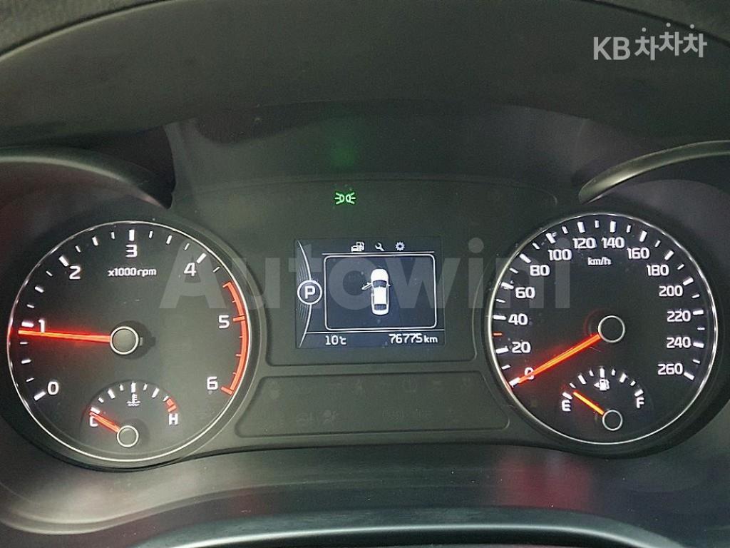 2016 KIA K5 2ND GEN OPTIMA 1.7 DIESEL SX NOBLESSE - 7