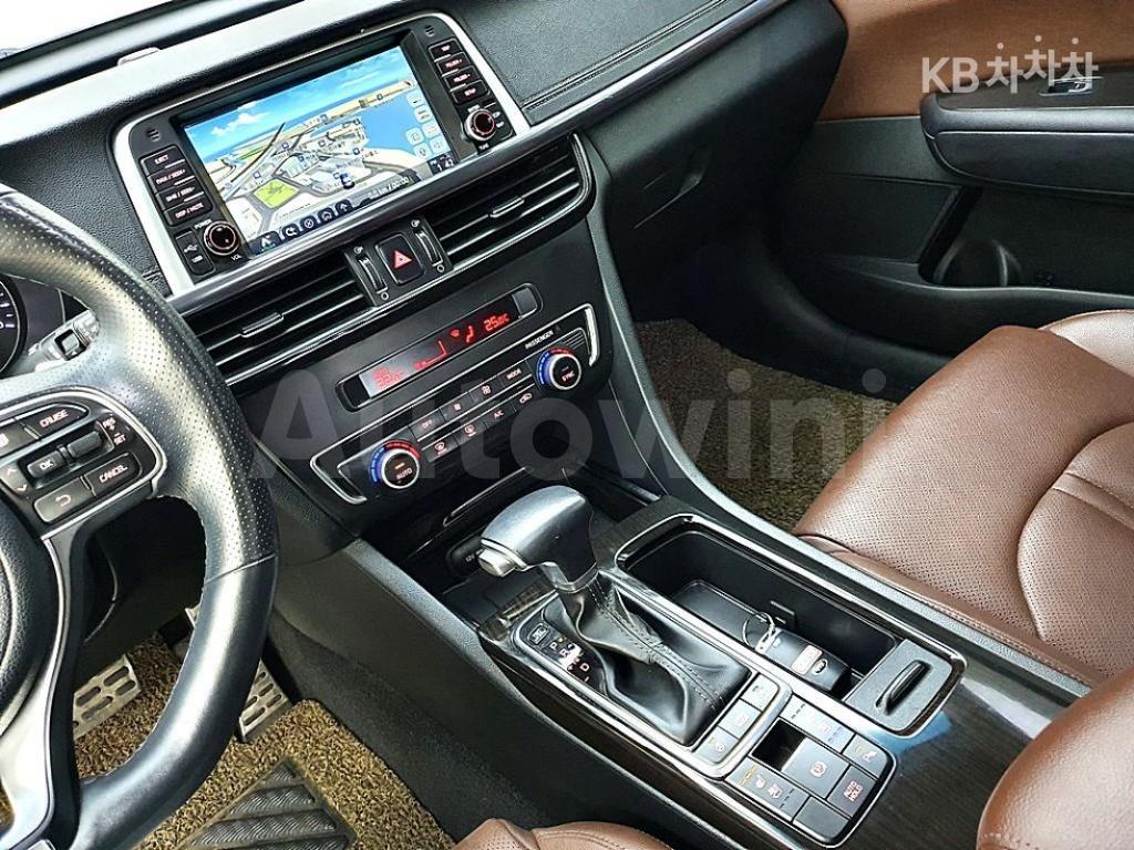 2016 KIA K5 2ND GEN OPTIMA 1.7 DIESEL SX NOBLESSE - 10