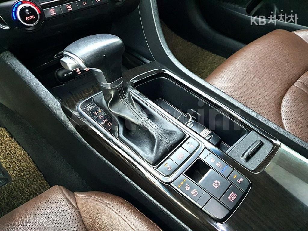 2016 KIA K5 2ND GEN OPTIMA 1.7 DIESEL SX NOBLESSE - 14