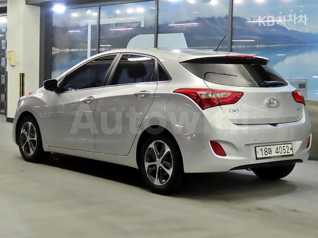 KMHD351UGFU260847 2015 HYUNDAI  I30 ELANTRA GT 1.6 VGT PYL-3