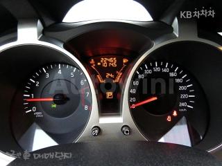 2014 NISSAN JUKE 1.6 SV - 7