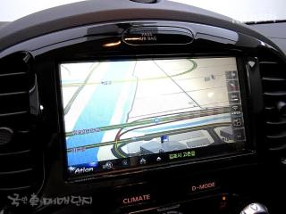 2014 NISSAN JUKE 1.6 SV - 12