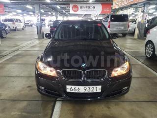 WBAPG5504BNN44925 2011 BMW 3 SERIES 320I CP-0