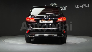 KMHSR81XDHU195484 2017 HYUNDAI  MAXCRUZ DIESEL(E-VGT)R2.2 4WD 파이니스트 EDITION 7 SEATS-1