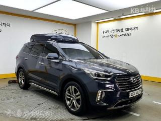 KMHSR81XDHU258828 2017 HYUNDAI  MAXCRUZ DIESEL(E-VGT)R2.2 4WD 파이니스트 EDITION 7 SEATS-1