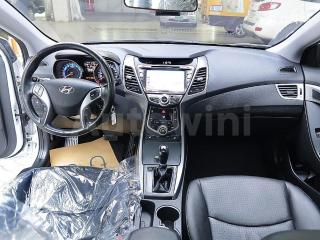KMHDG41DBGU551552 2016 HYUNDAI  AVANTE ELANTRA 1.6 GDI SMART 튜익스EDITIONL-4