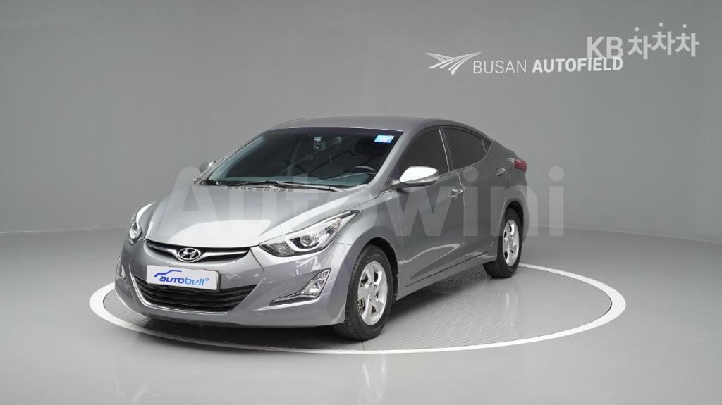 KMHDG41DBGU570307 2016 HYUNDAI  AVANTE ELANTRA 1.6 GDI SMART BASIC-0