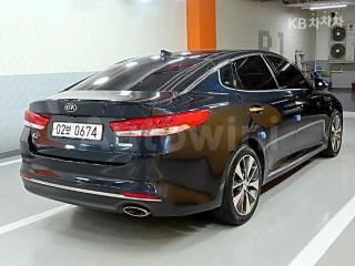 KNAGU415GGA058628 2016 KIA K5 2ND GEN OPTIMA 1.7 DIESEL MX NOBLESSE-2