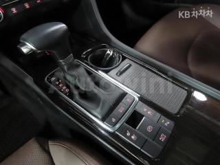 2016 KIA K5 2ND GEN OPTIMA 1.7 DIESEL MX NOBLESSE - 10