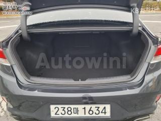 2018 HYUNDAI SONATA RISE 1.7 DIESEL STYLE - 9
