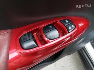 2014 NISSAN JUKE 1.6 SV - 9
