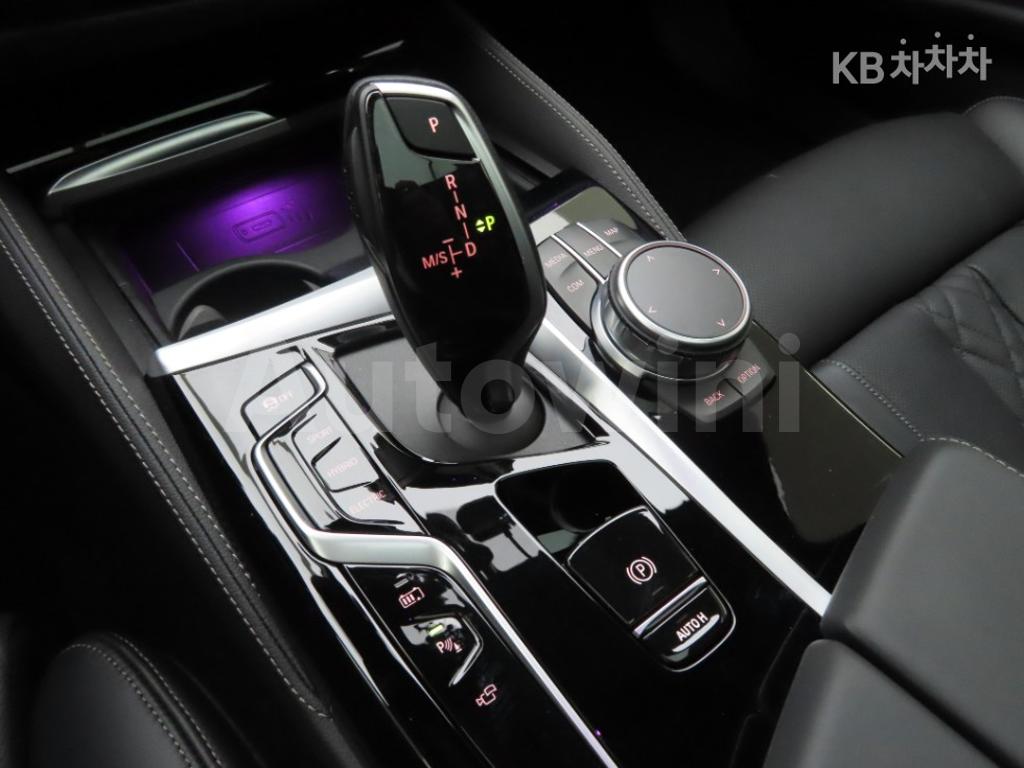 2021 BMW  5SERIES G30  530E M SPORT - 15