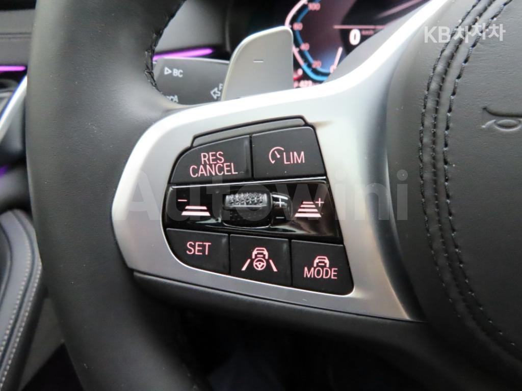 2021 BMW  5SERIES G30  530E M SPORT - 16