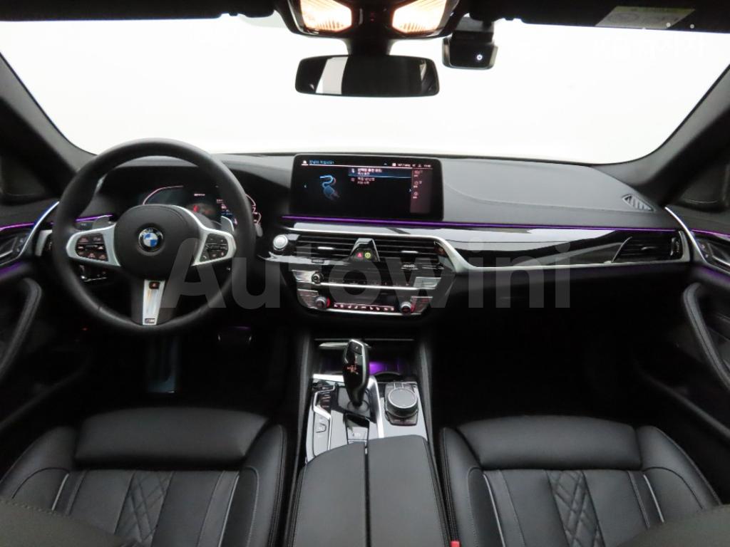 2021 BMW  5SERIES G30  530E M SPORT - 10