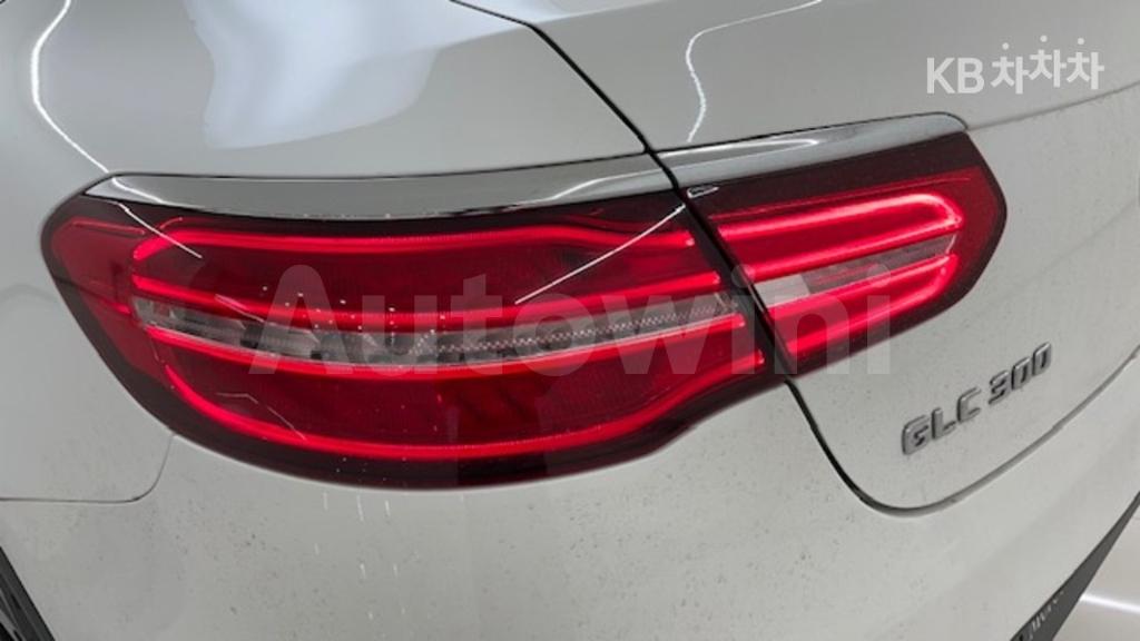 2019 MERCEDES BENZ GLC X253 300 4MATIC COUPE AMG LINE - 13