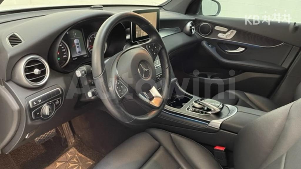 2019 MERCEDES BENZ GLC X253 300 4MATIC COUPE AMG LINE - 14