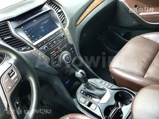 2017 HYUNDAI  MAXCRUZ DIESEL(E-VGT)R2.2 2WD 파이니스트 EDITION 7 SEATS - 12
