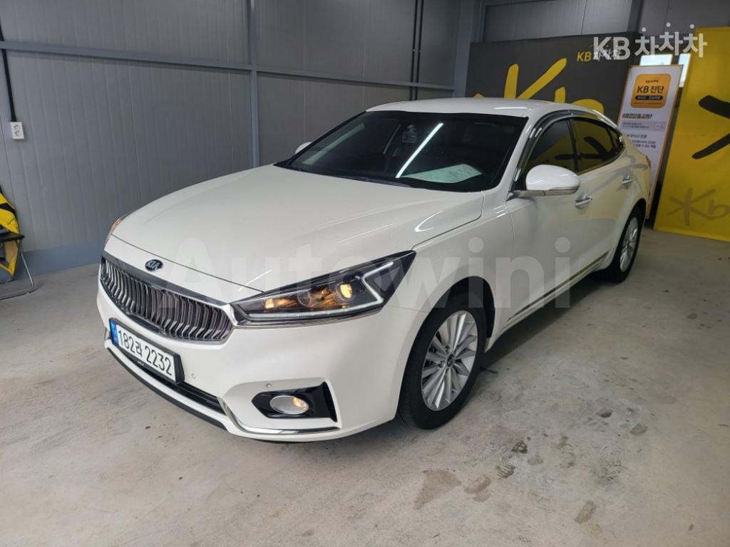 KNALC418BJA134212 2018 KIA  K7 CADENZA 3.0 LPI LUXURY-1