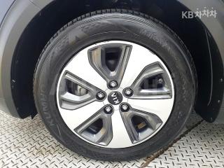 2017 KIA NIRO 1.6 LUXURY - 19
