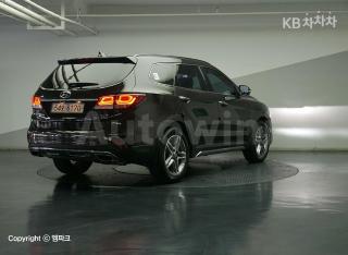 KMHSR81XDHU245978 2017 HYUNDAI  MAXCRUZ DIESEL(E-VGT)R2.2 4WD PRESTIGE 6 SEATS-3