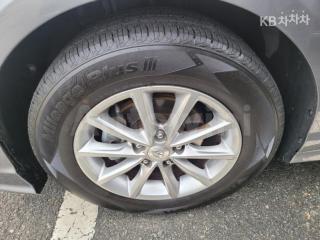 KMHE341DBJA461925 2018 HYUNDAI LF SONATA LPI STYLE 일반형-4