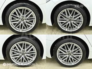 KMTG341ADLU071459 2020 GENESIS G70 2.0T AWD ELITE-4