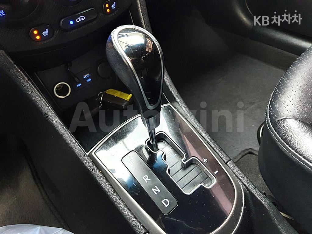 2016 HYUNDAI ACCENT  1.4 VVT MORDERN - 16