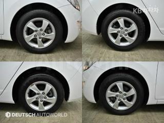 KMHDG41DAEU922175 2014 HYUNDAI AVANTE MD ELANTRA M16 GDI STYLE-4