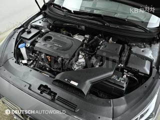 KMHE241AGJA361744 2018 HYUNDAI SONATA RISE 1.7 DIESEL SMART-5