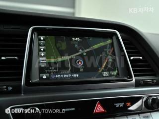 2018 HYUNDAI SONATA RISE 1.7 DIESEL SMART - 18