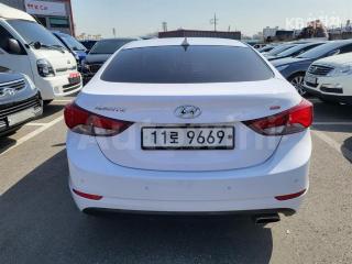 KMHDG41DBGU580191 2016 HYUNDAI  AVANTE ELANTRA 1.6 GDI MORDERN 튜익스EDITIONII-2
