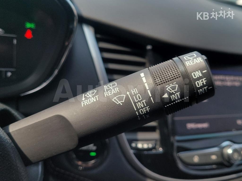 2020 GM DAEWOO (CHEVROLET)  TRAX 1.4 LT 코어 - 12