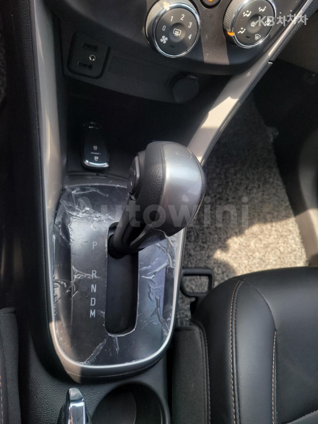 2020 GM DAEWOO (CHEVROLET)  TRAX 1.4 LT 코어 - 15