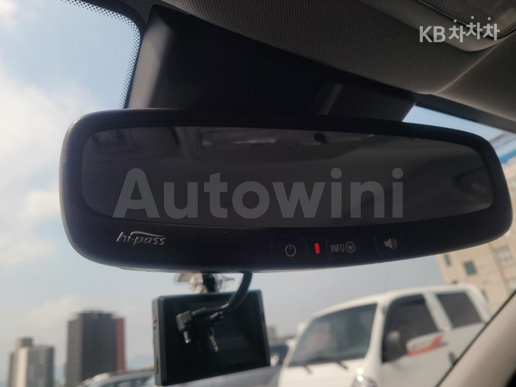 2020 GM DAEWOO (CHEVROLET)  TRAX 1.4 LT 코어 - 17