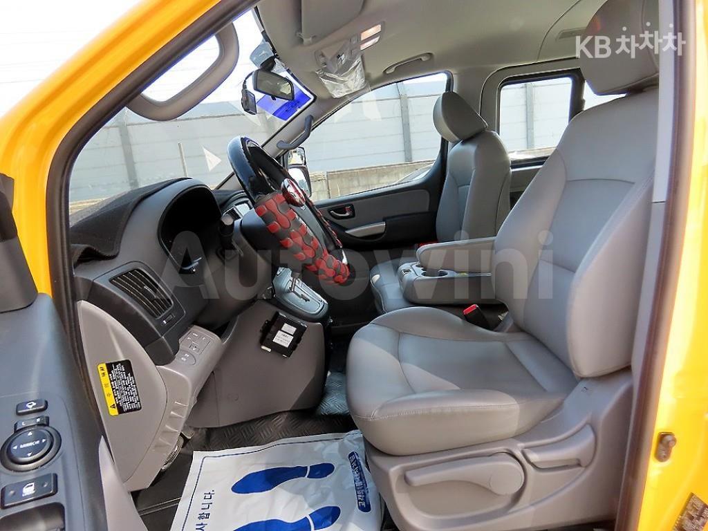 2021 HYUNDAI  GRAND STAREX LPI 어린이버스 15 SEATS - 5