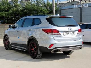 KMHSR81FDGU173906 2016 HYUNDAI  MAXCRUZ GASOLINE(람다)3.3V6 GDI 4WD PRESTIGE 6 SEATS-2