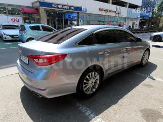 KMHE341AGGA156618 2016 HYUNDAI LF SONATA 1.7 DIESEL SMART-3