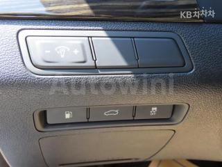 2016 HYUNDAI LF SONATA 1.7 DIESEL SMART - 18