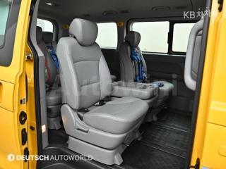 2019 HYUNDAI  GRAND STAREX LPI CHILD PROTECTIVE VEHICLE 12 SEATS - 12