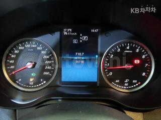 2019 MERCEDES BENZ  C-CLASS C200 AVANTGARDE W205(14~) - 9