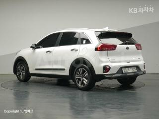 KNACB81CGLA389626 2020 KIA  NIRO 1.6 HEV PRESTIGE-2