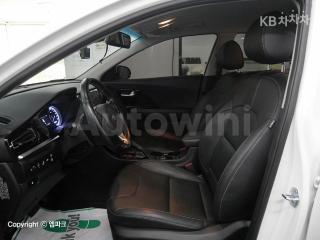 2020 KIA  NIRO 1.6 HEV PRESTIGE - 10