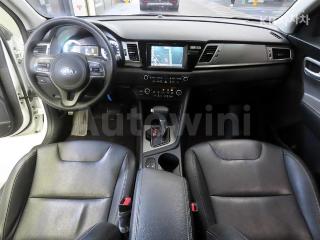 2017 KIA NIRO 1.6 LUXURY - 10