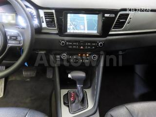 2017 KIA NIRO 1.6 LUXURY - 11